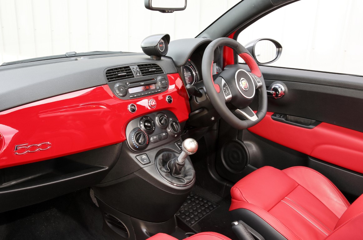 Abarth 595 Turismo (Automatic)